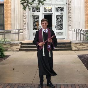 Meet your Posher, Chase